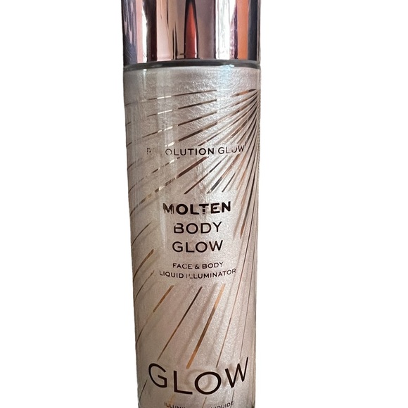 Sale! Get 3 items for $20! Revolution Motlen Body Glow - Picture 2 of 6